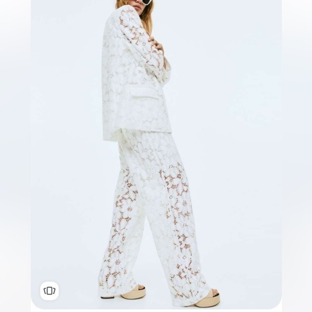 White lace pants